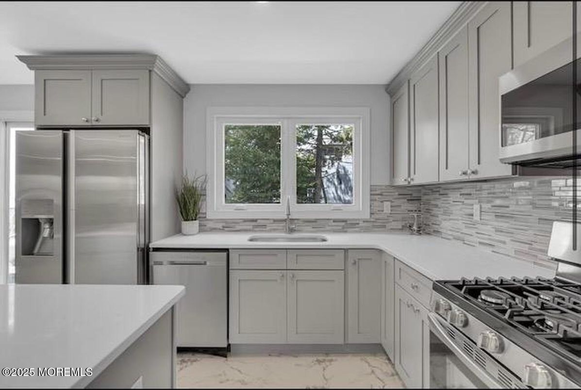 Interior, Kitchen, Marble, Stainless Steel Appliances