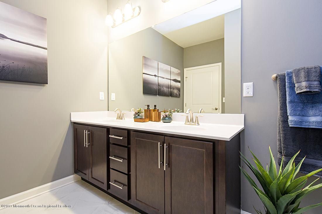 Bathroom, Dual Sink Vanities, Interior, Marble