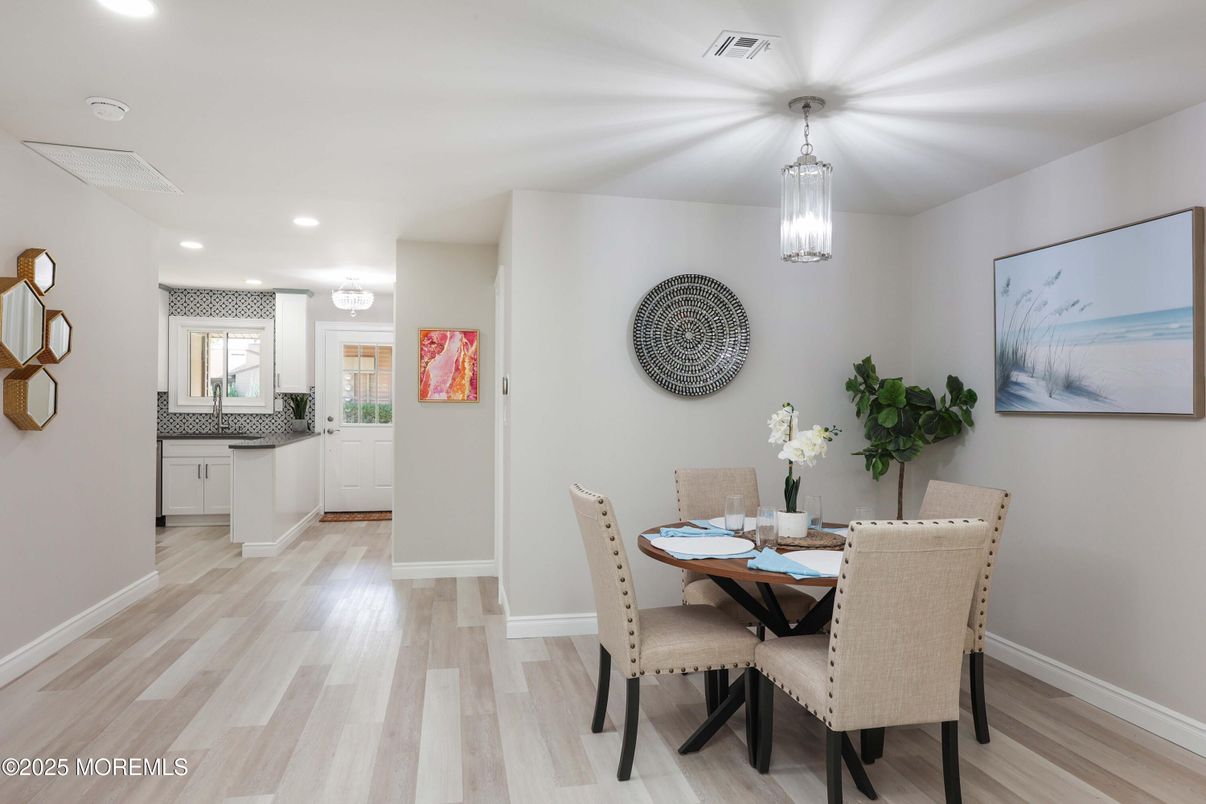 Dining room, Interior, Pendant Lights, Recessed Lighting, Wood Texture Flooring