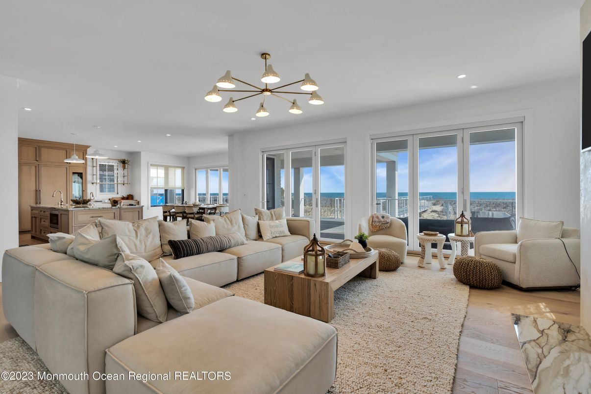 Dining room, Interior, Kitchen, Living room, Pendant Lights, Recessed Lighting, Water, Wood Texture Flooring