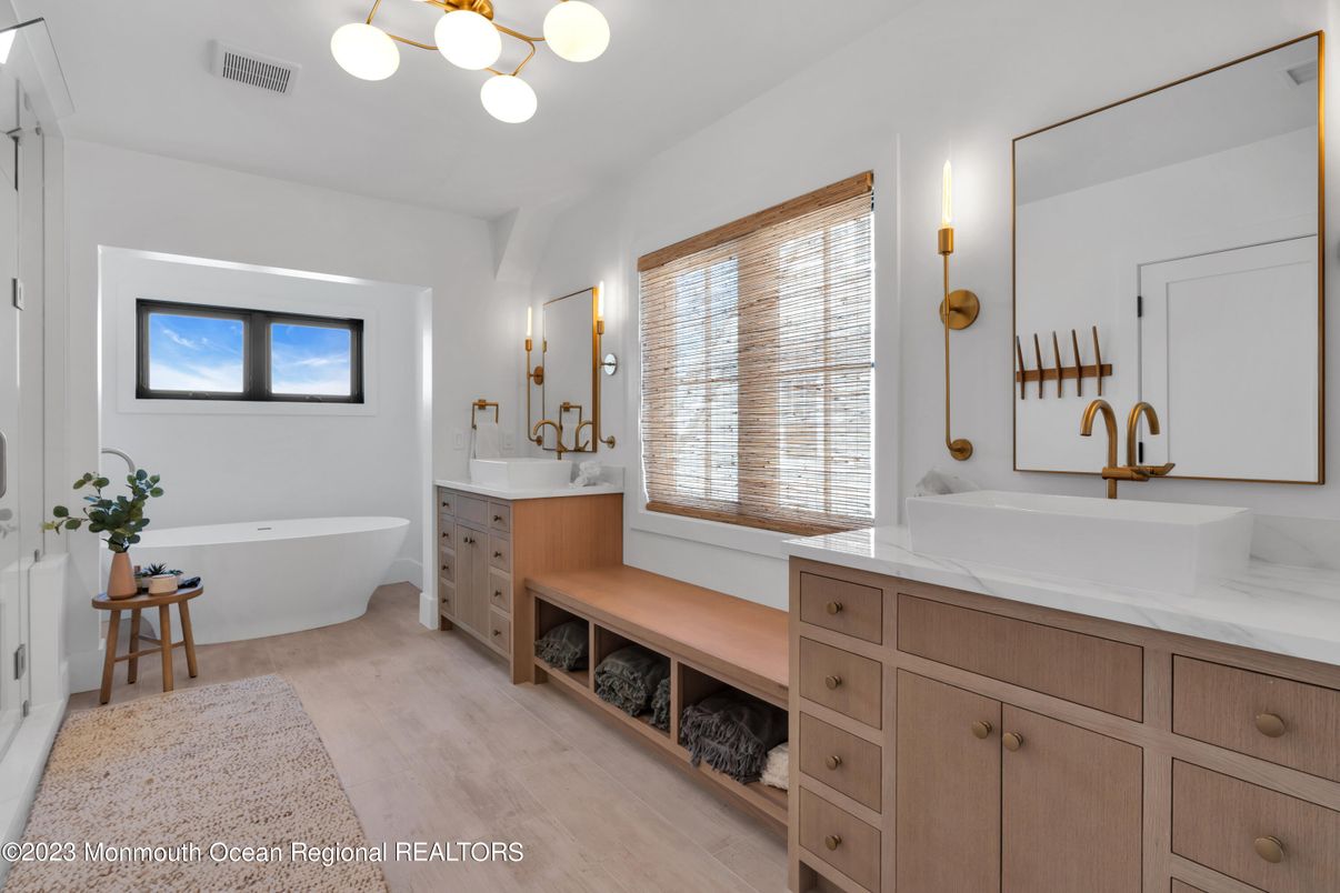 Bathroom, Dual Sink Vanities, Free Standing Baths, Interior, Wood Texture Flooring