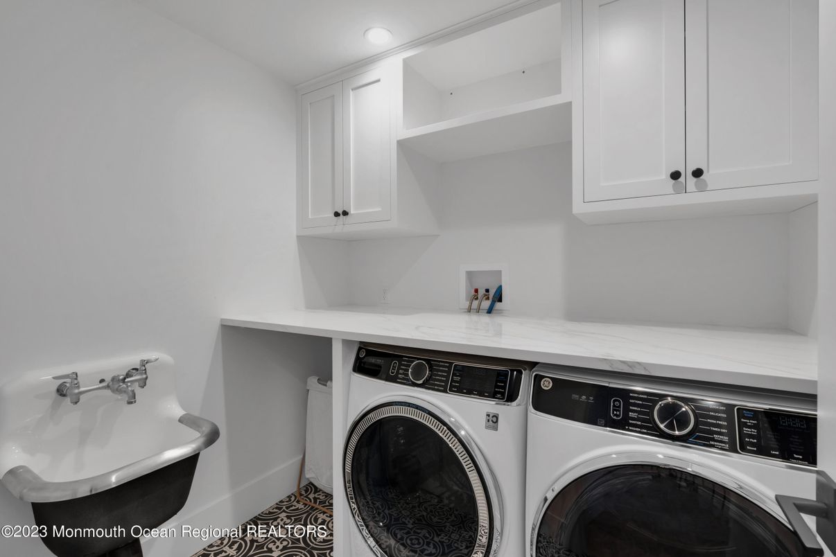 Interior, Recessed Lighting, Washer