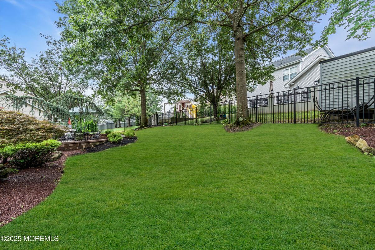 Backyard, Exterior, Playground