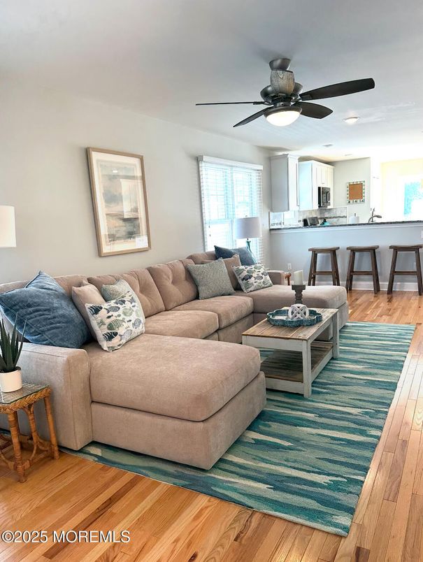 Interior, Kitchen, Living room, Recessed Lighting, Wood Texture Flooring