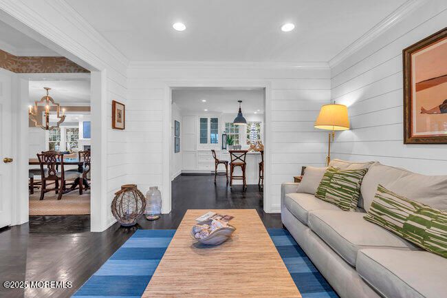 Chandelier, Dining room, Interior, Living room, Pendant Lights, Recessed Lighting, Wood Texture Flooring