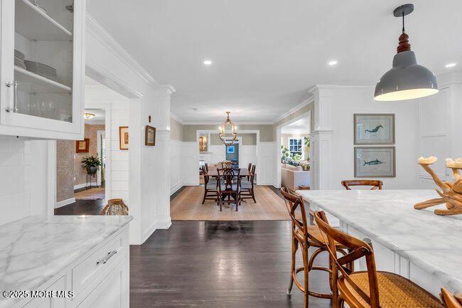 Chandelier, Dining room, Interior, Pendant Lights, Recessed Lighting, Wood Texture Flooring