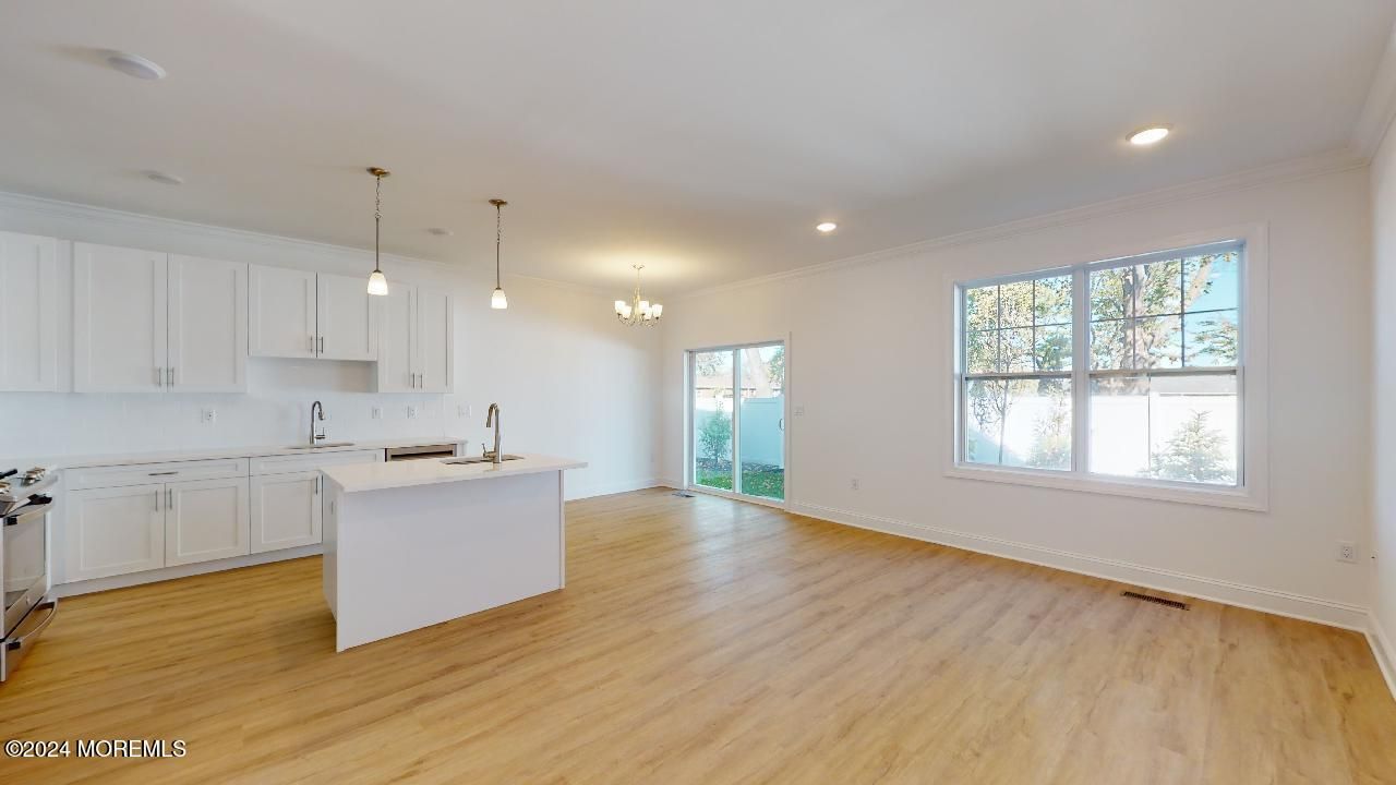 Chandelier, Interior, Kitchen, Pendant Lights, Recessed Lighting, Wood Texture Flooring