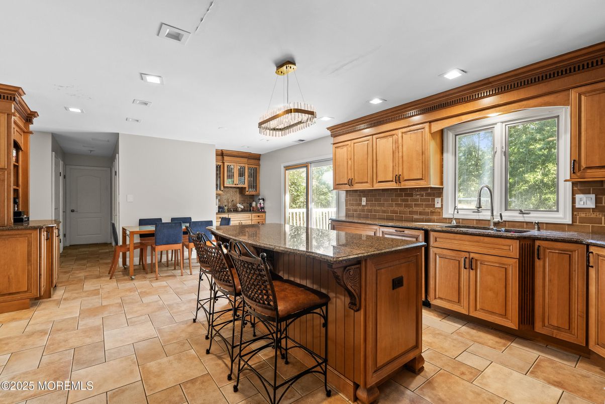 Dining room, Interior, Kitchen, Pendant Lights, Recessed Lighting