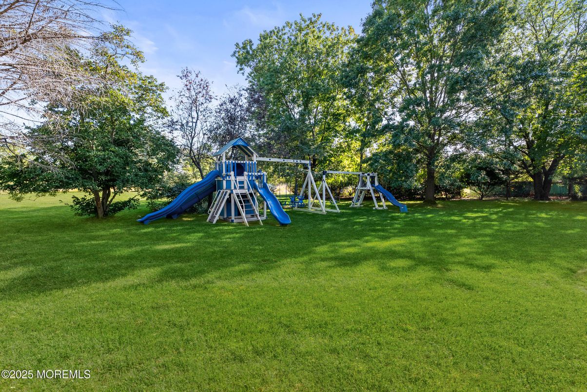Backyard, Exterior, Playground