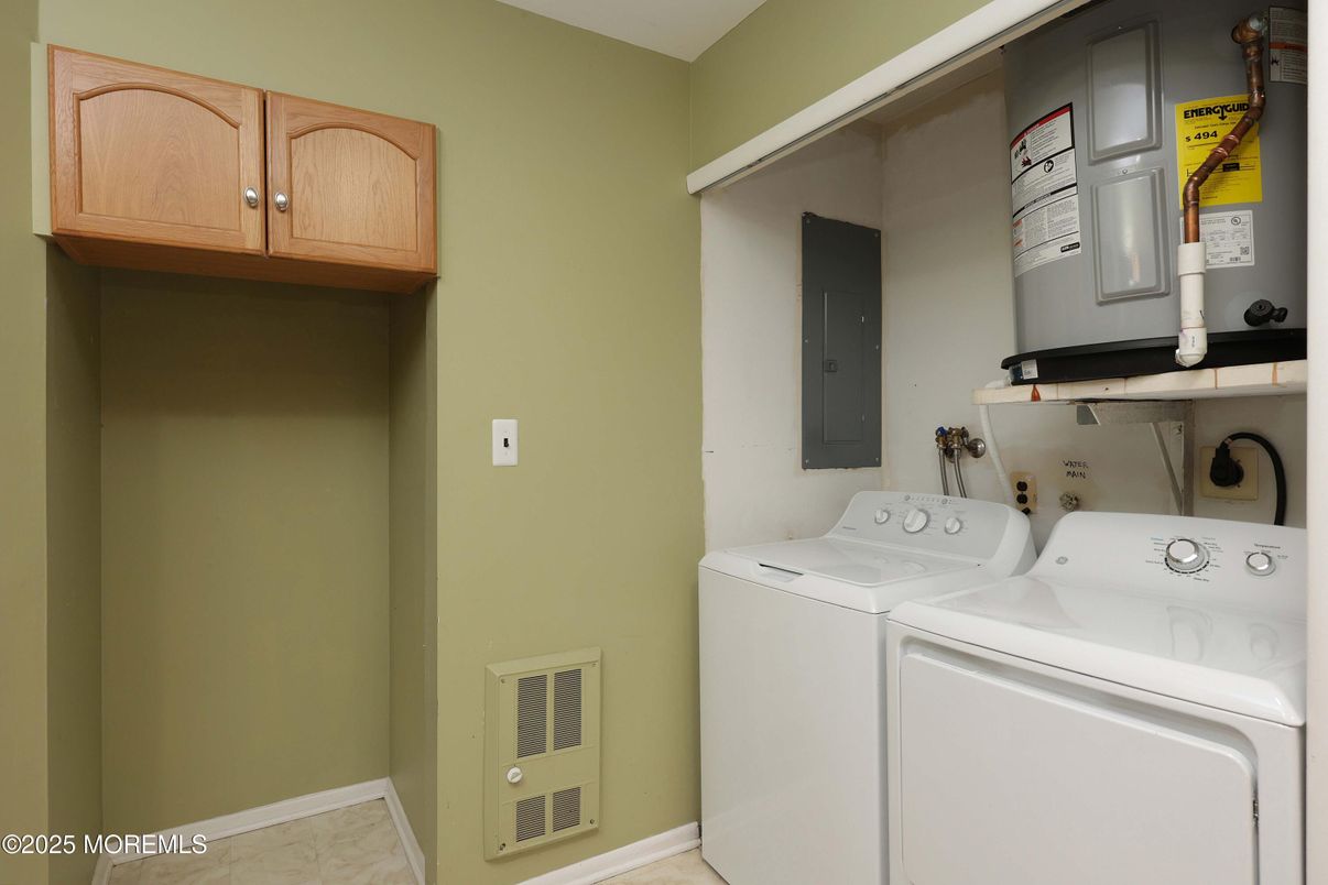 Interior, Utility Closets, Washer