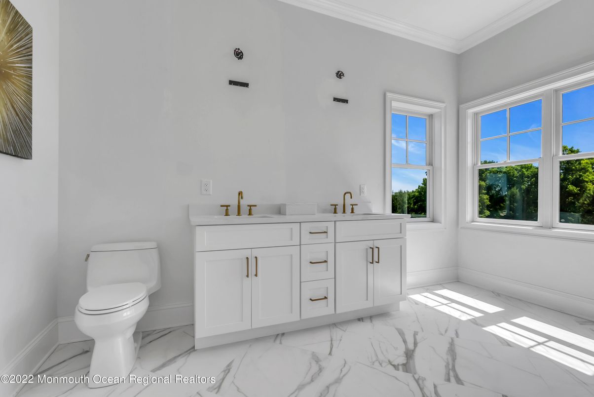 Bathroom, Dual Sink Vanities, Interior, Marble