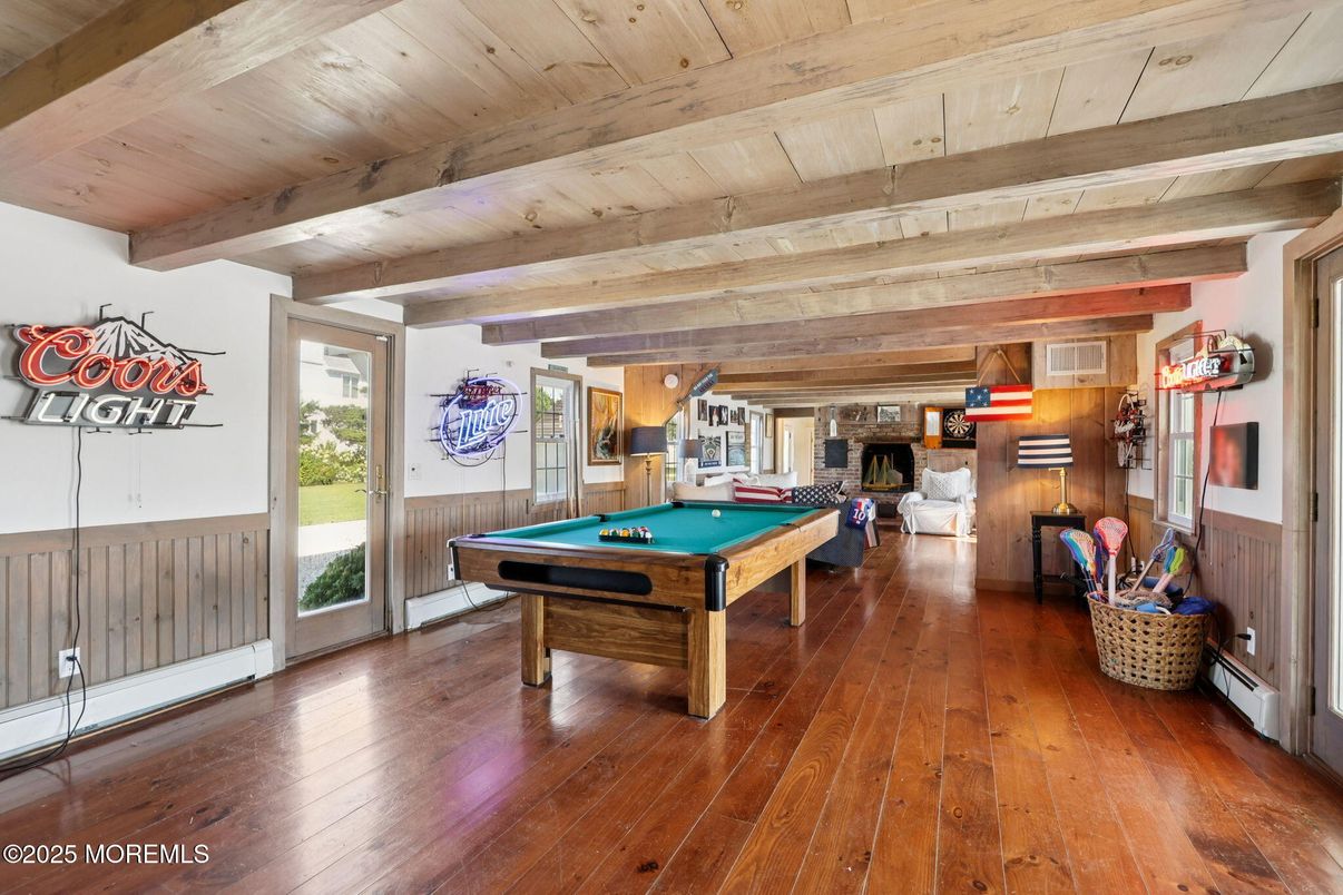 Billiard Table, Game Room, Interior, Wooden Beams, Wooden Ceilings, Wood Texture Flooring