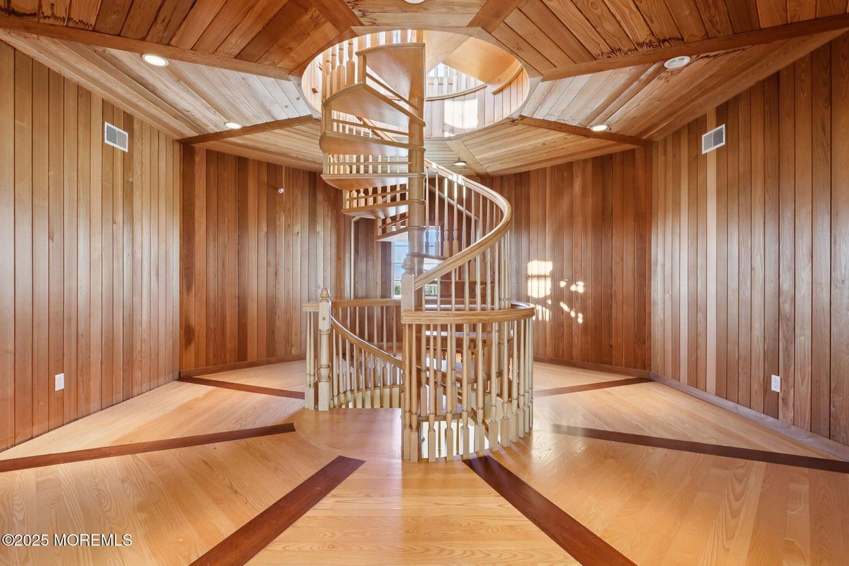 Interior, Recessed Lighting, Wooden Ceilings, Wood Texture Flooring, Wooden Walls