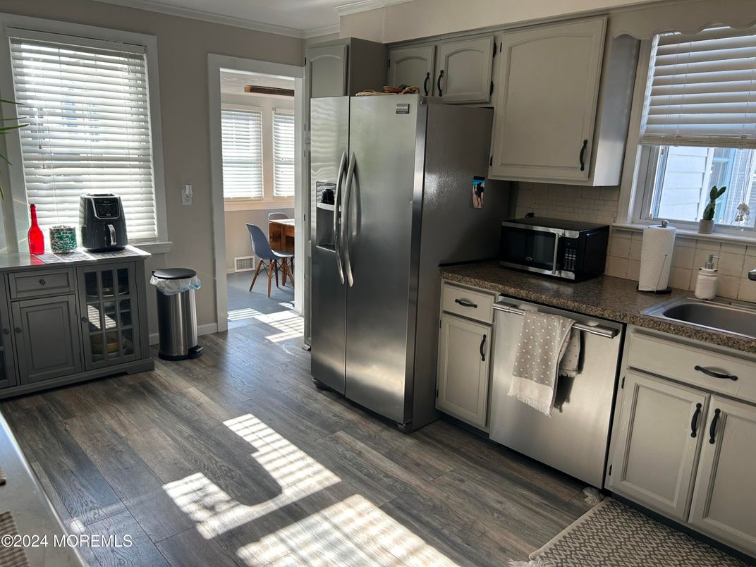 Interior, Kitchen, Wood Texture Flooring