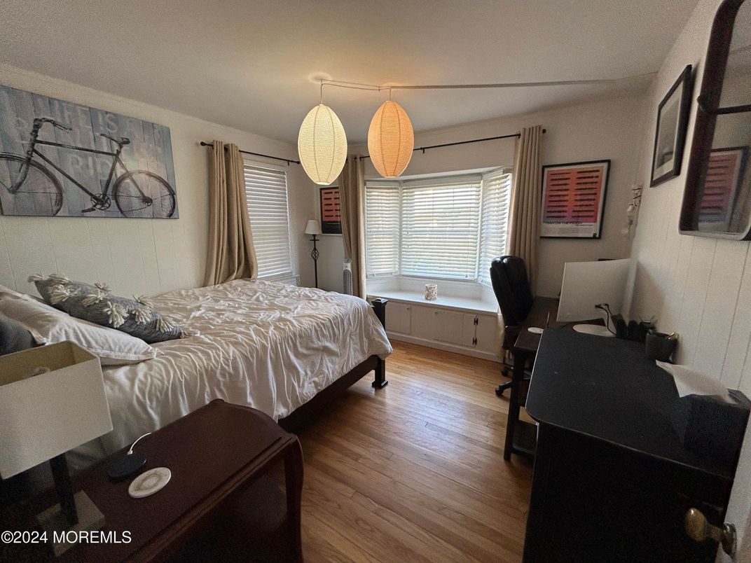 Bedroom, Home Office, Interior, Wood Texture Flooring