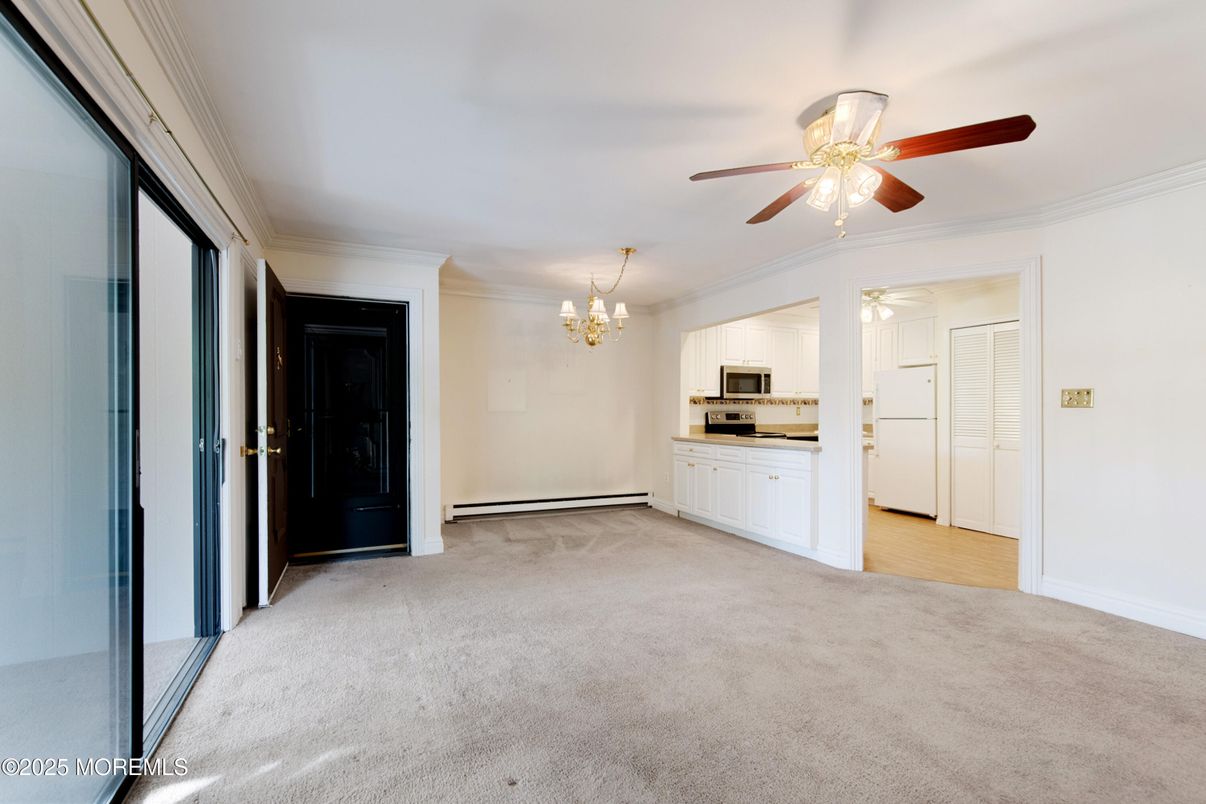 Chandelier, Empty room, Interior, Kitchen