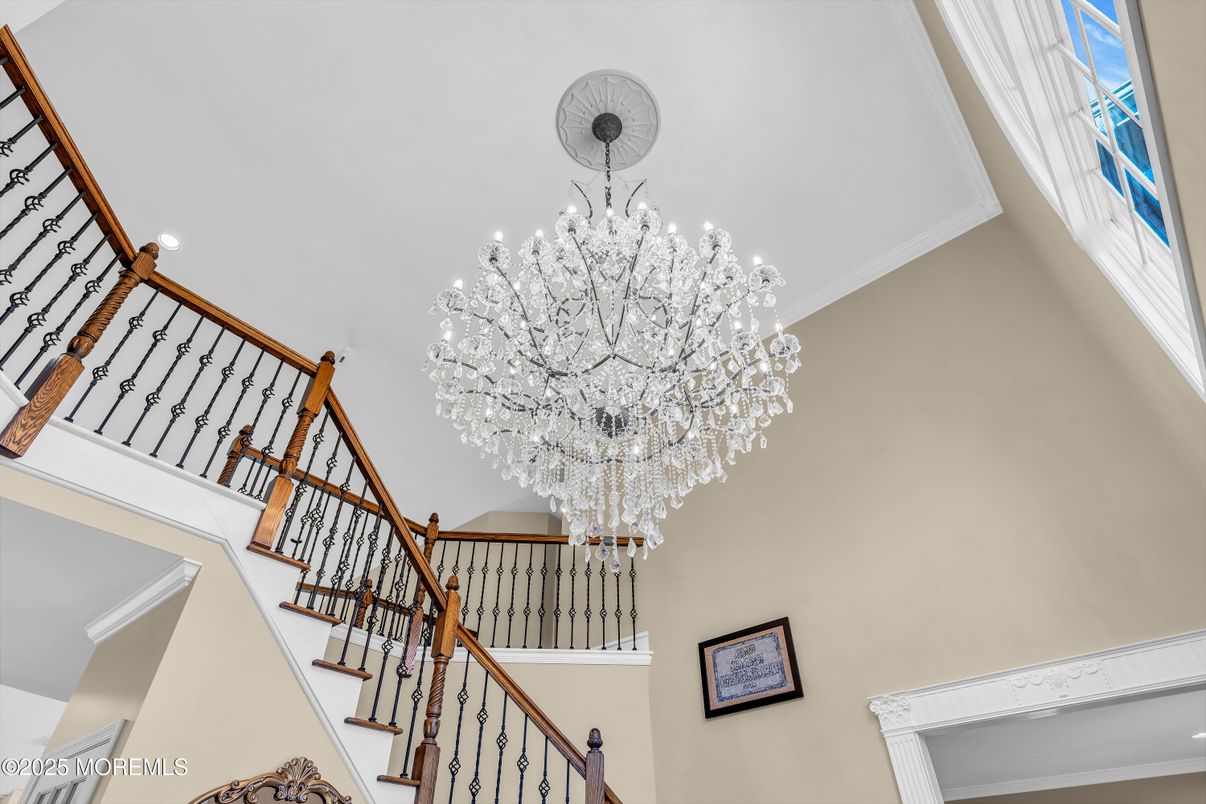 Chandelier, Interior