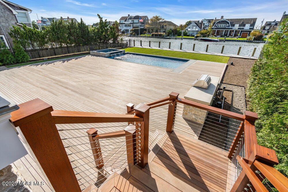 Exterior, Pool, Water