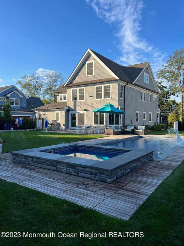 Backyard, Exterior, Pool