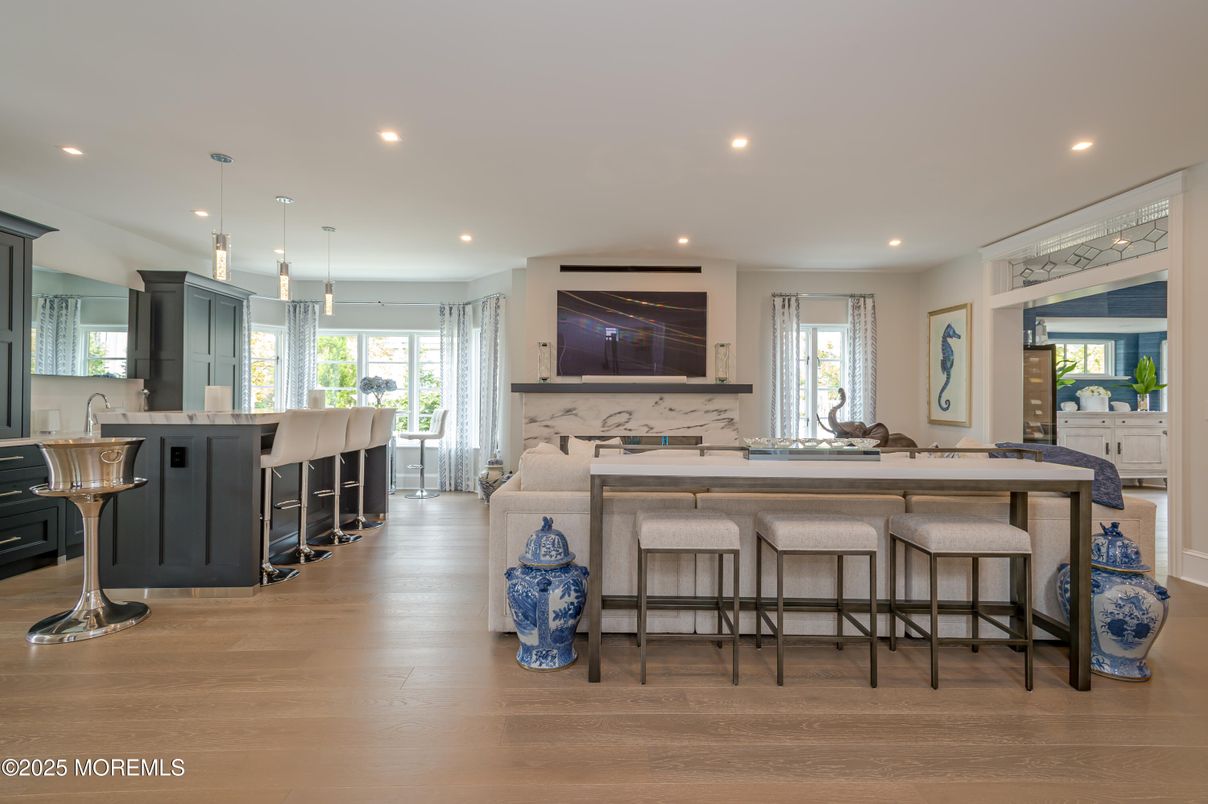 Interior, Kitchen, Pendant Lights, Recessed Lighting, Wood Texture Flooring