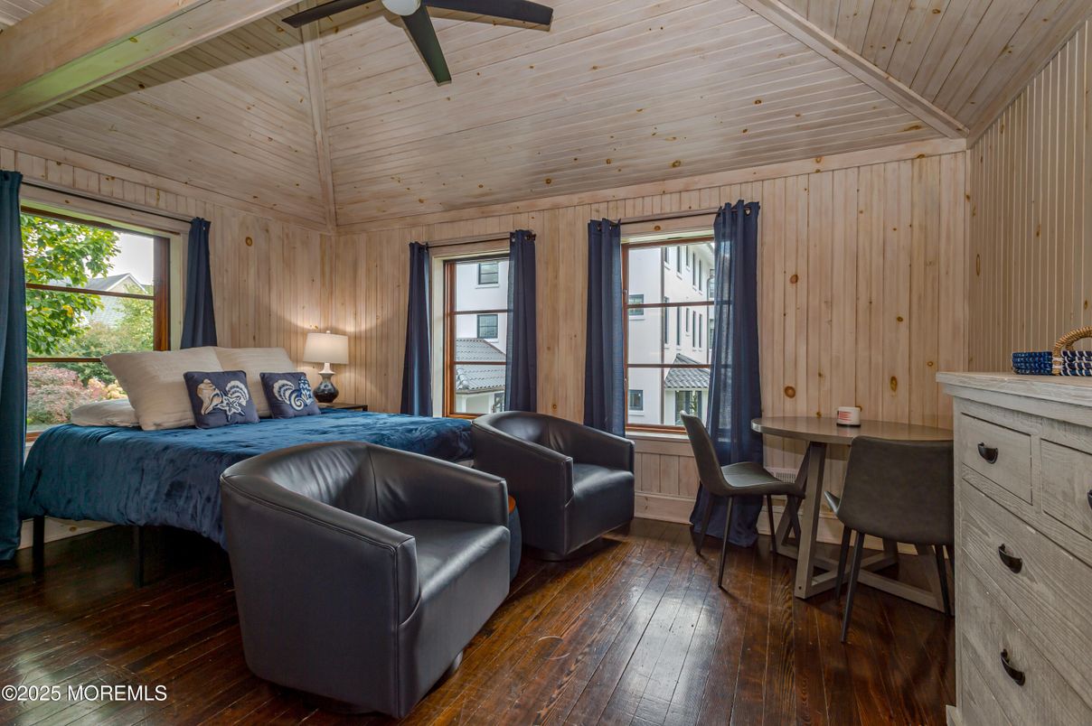 Bedroom, Interior, Wooden Ceilings, Wood Texture Flooring, Wooden Walls