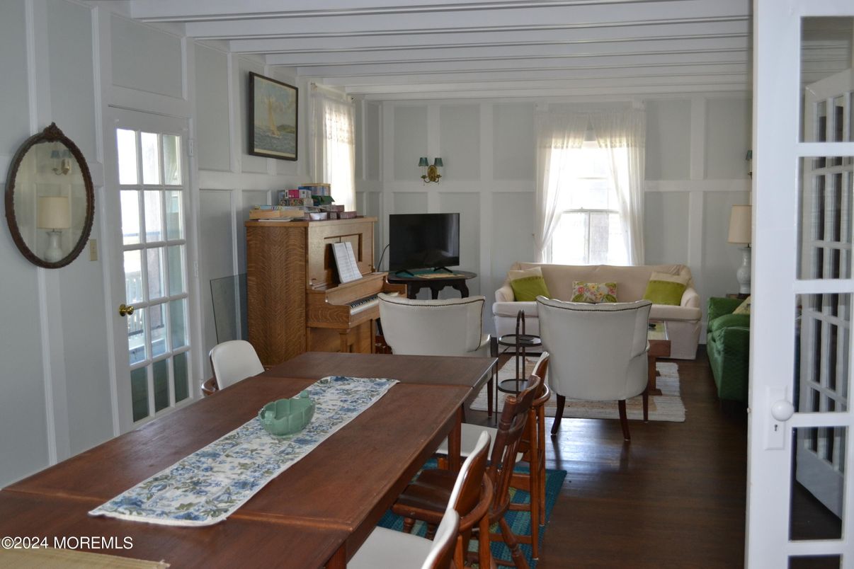 Dining room, Interior, Living room, Piano, Wood Texture Flooring