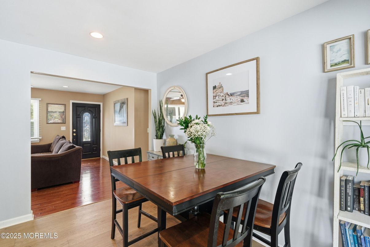 Dining room, Interior, Recessed Lighting, Wood Texture Flooring