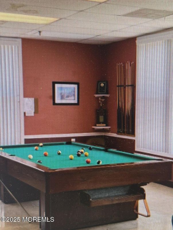 Billiard Table, Game Room, Interior