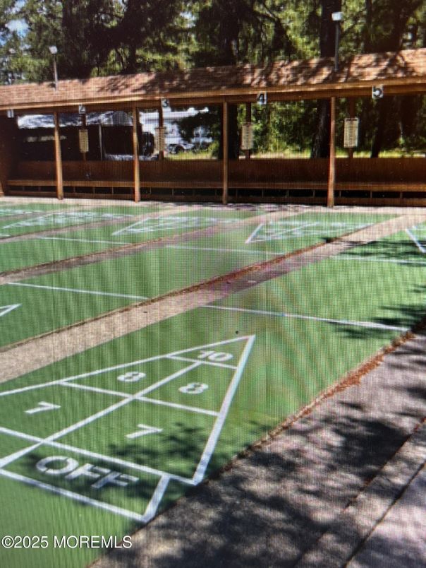 Exterior, Tennis Courts