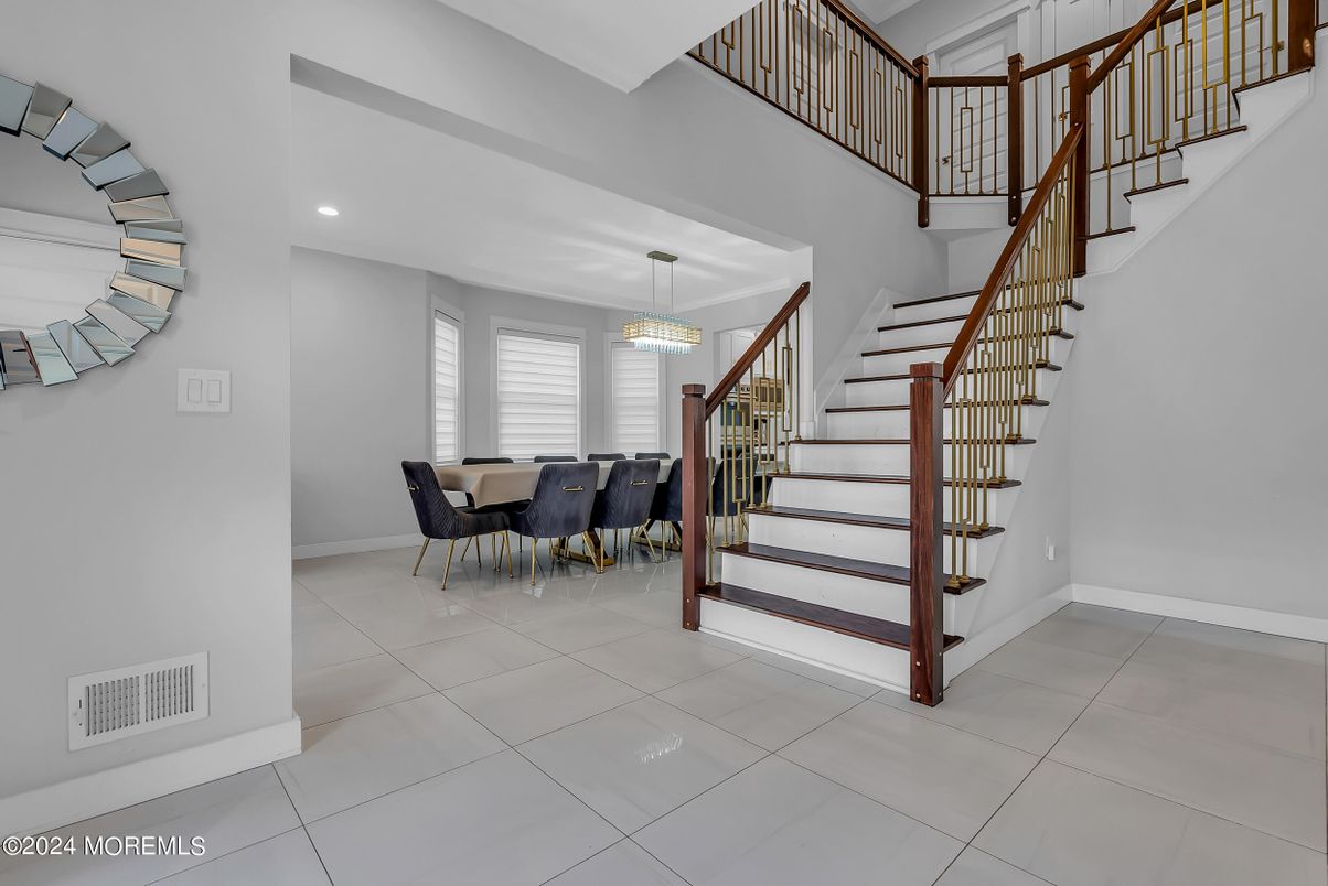 Chandelier, Dining room, Interior, Recessed Lighting