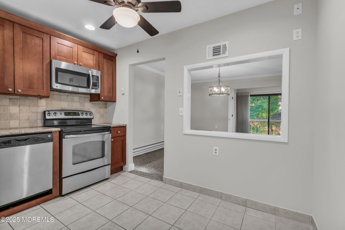 Interior, Kitchen, Pendant Lights, Recessed Lighting, Stainless Steel Appliances