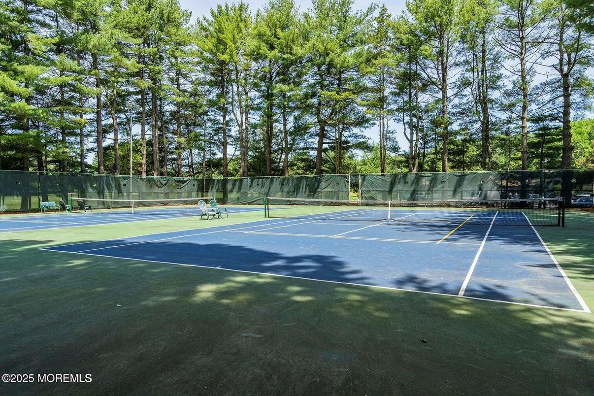 Exterior, Tennis Courts