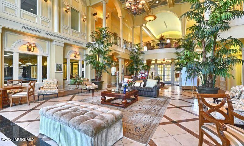 Chandelier, Interior, Living room