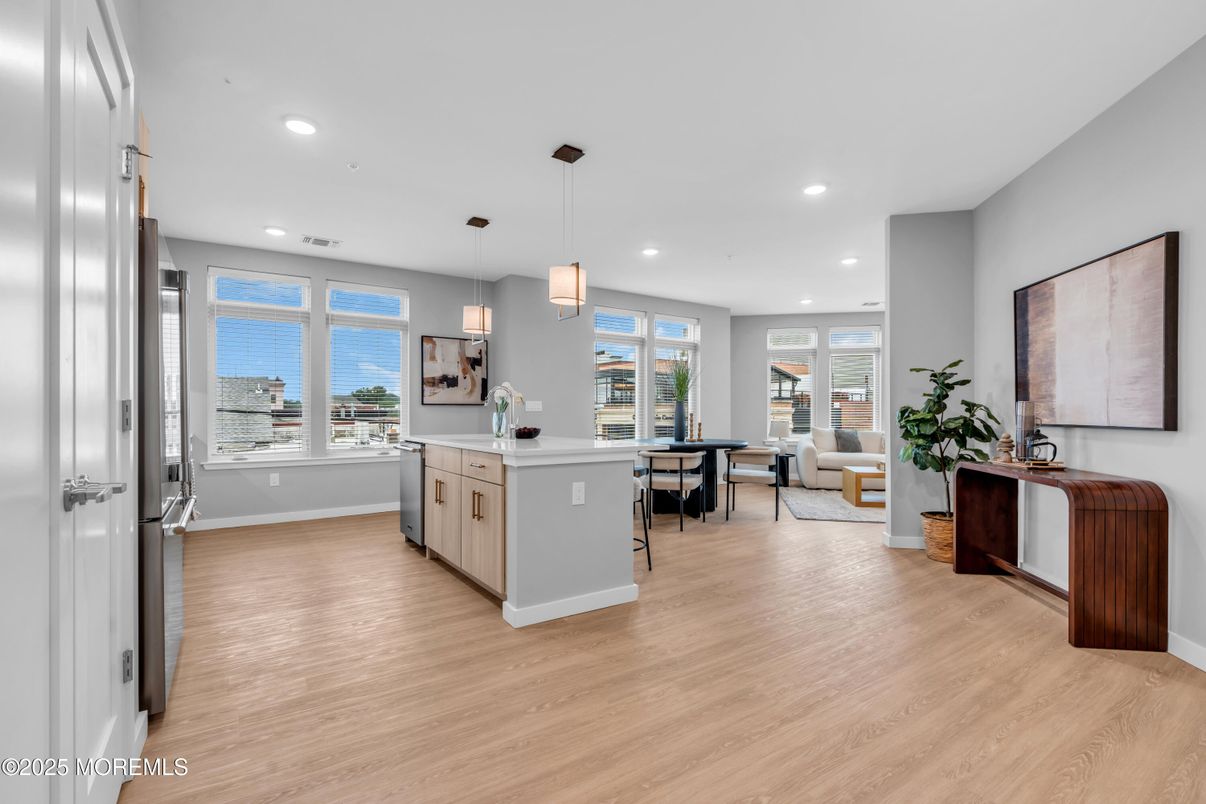 Dining room, Interior, Kitchen, Living room, Pendant Lights, Recessed Lighting, Wood Texture Flooring
