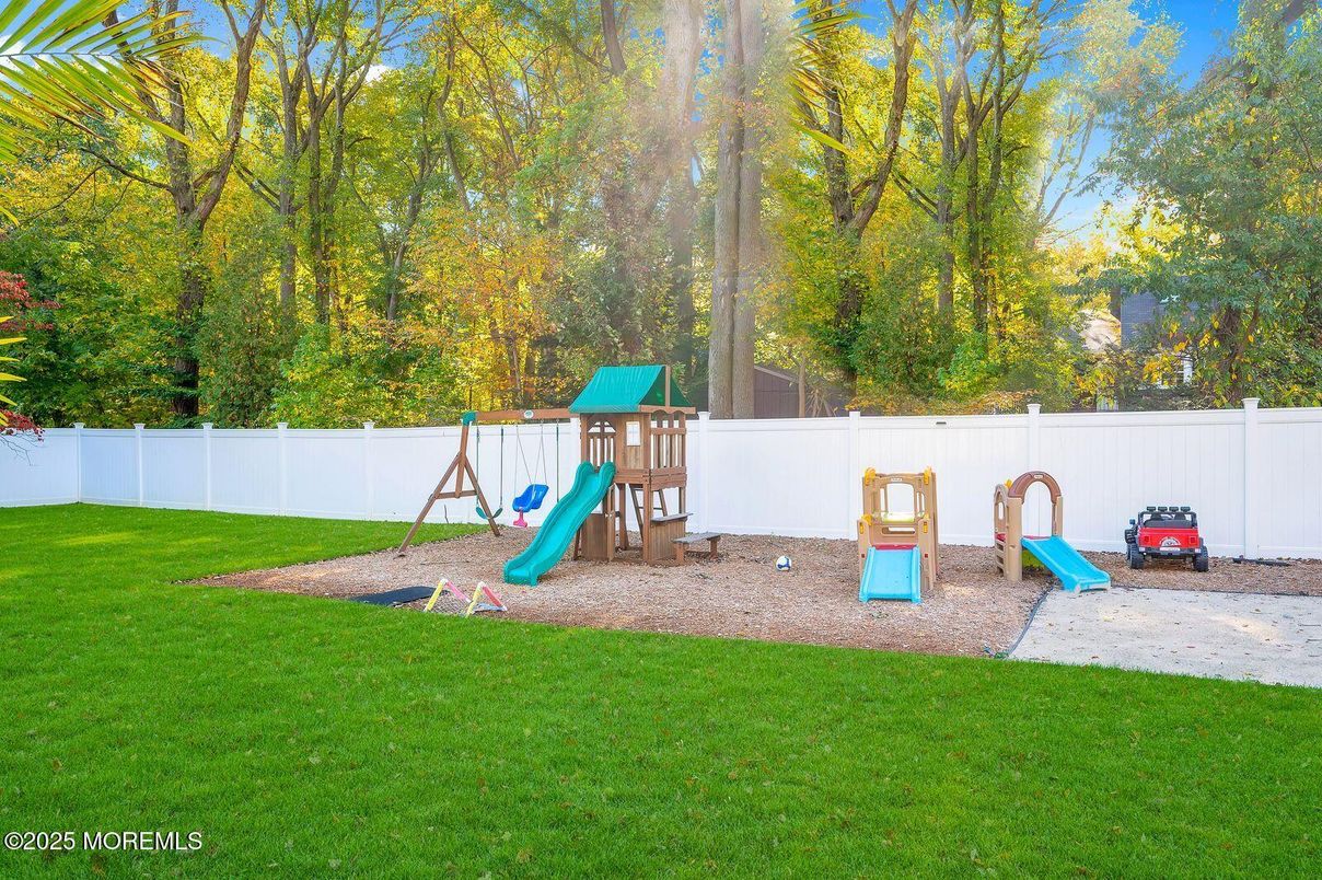 Backyard, Exterior, Playground
