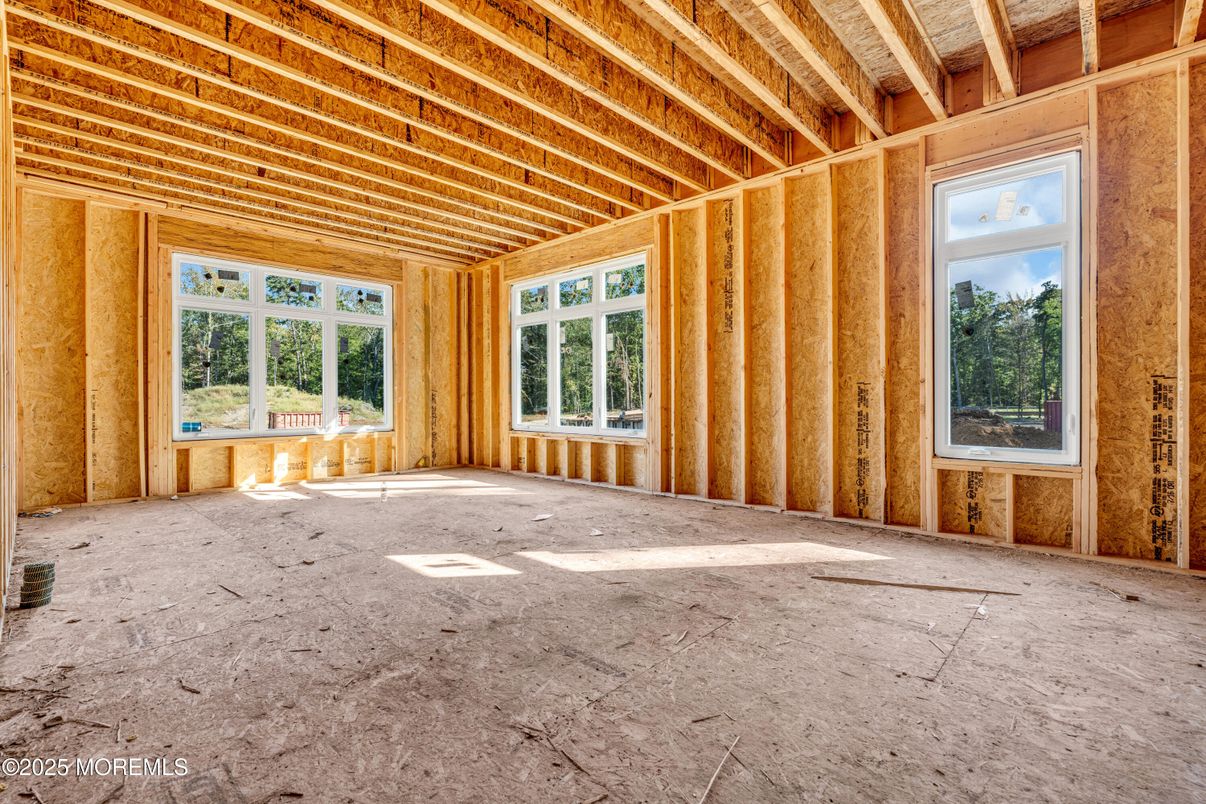 Empty room, Interior, Wooden Beams, Wooden Ceilings, Wooden Walls