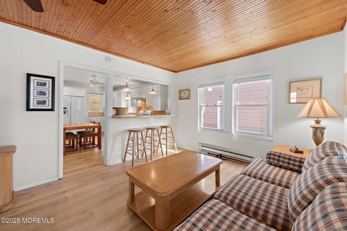 Dining room, Interior, Kitchen, Pendant Lights, Wooden Ceilings, Wood Texture Flooring