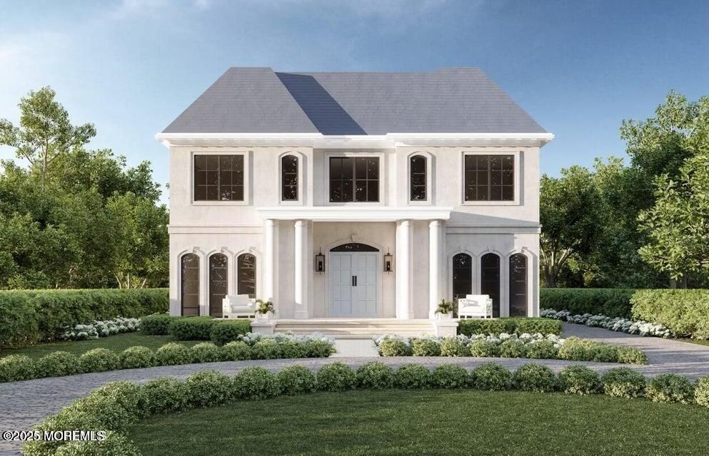 Exterior, Facade, French Provincial