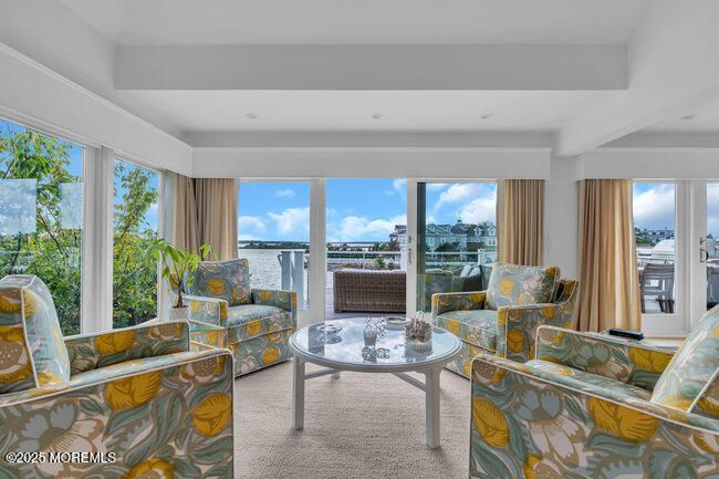 Interior, Living room, Recessed Lighting, Water