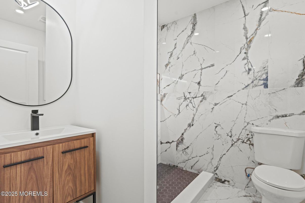 Bathroom, Interior, Marble Walls