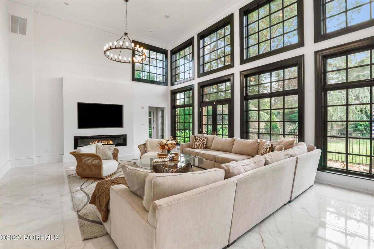 Fireplace, Interior, Living room, Marble, Pendant Lights, Recessed Lighting