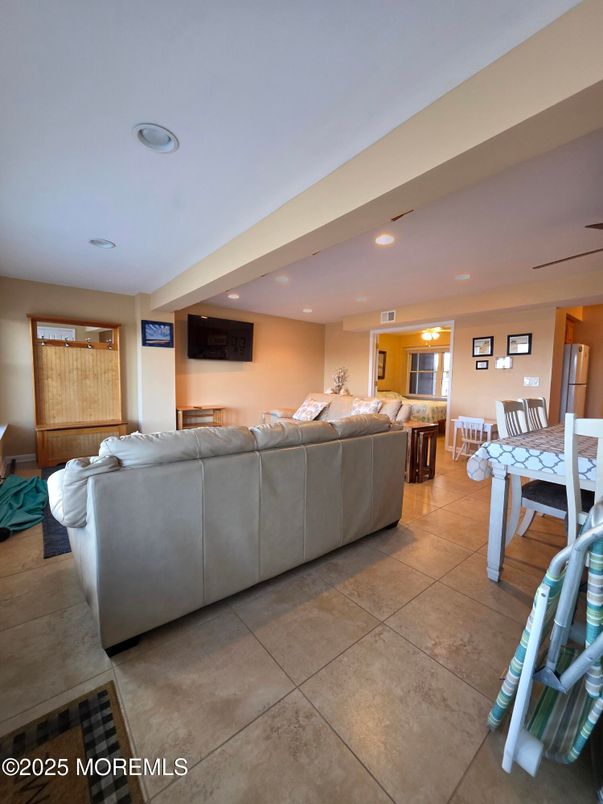 Dining room, Interior, Living room, Recessed Lighting