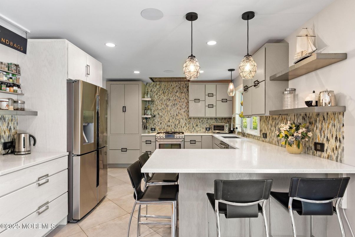 Interior, Kitchen, Pendant Lights, Recessed Lighting, Stainless Steel Appliances