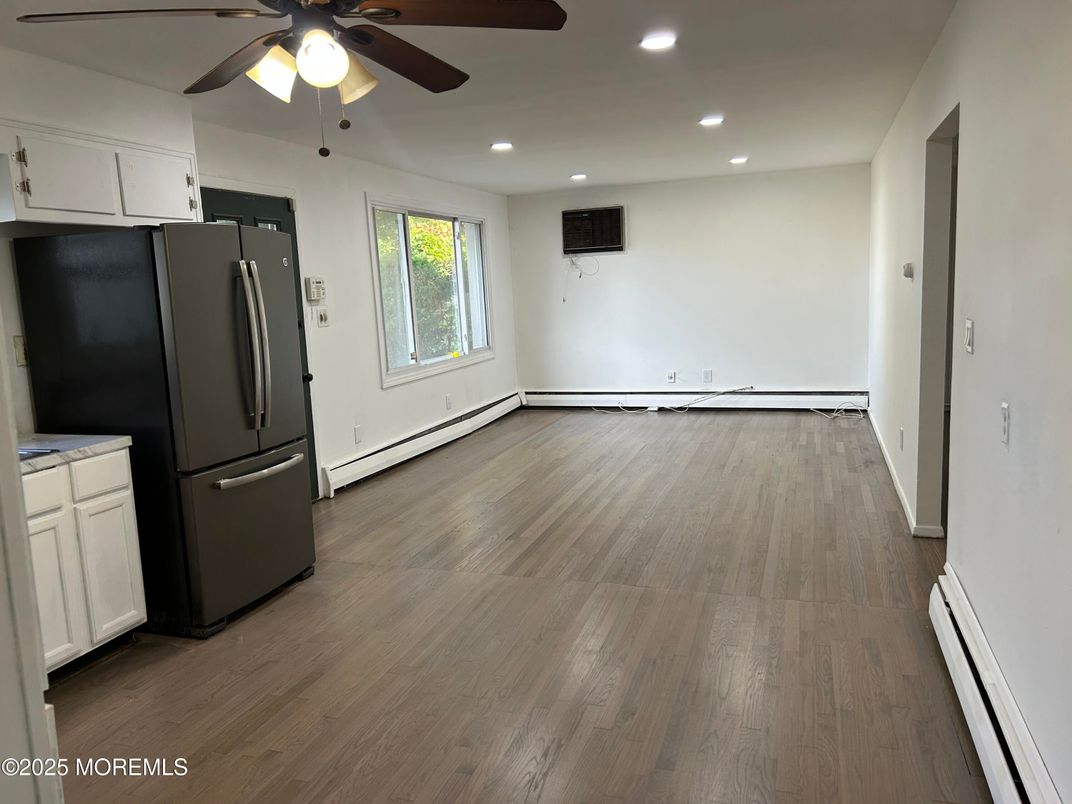Empty room, Interior, Kitchen, Recessed Lighting, Wood Texture Flooring