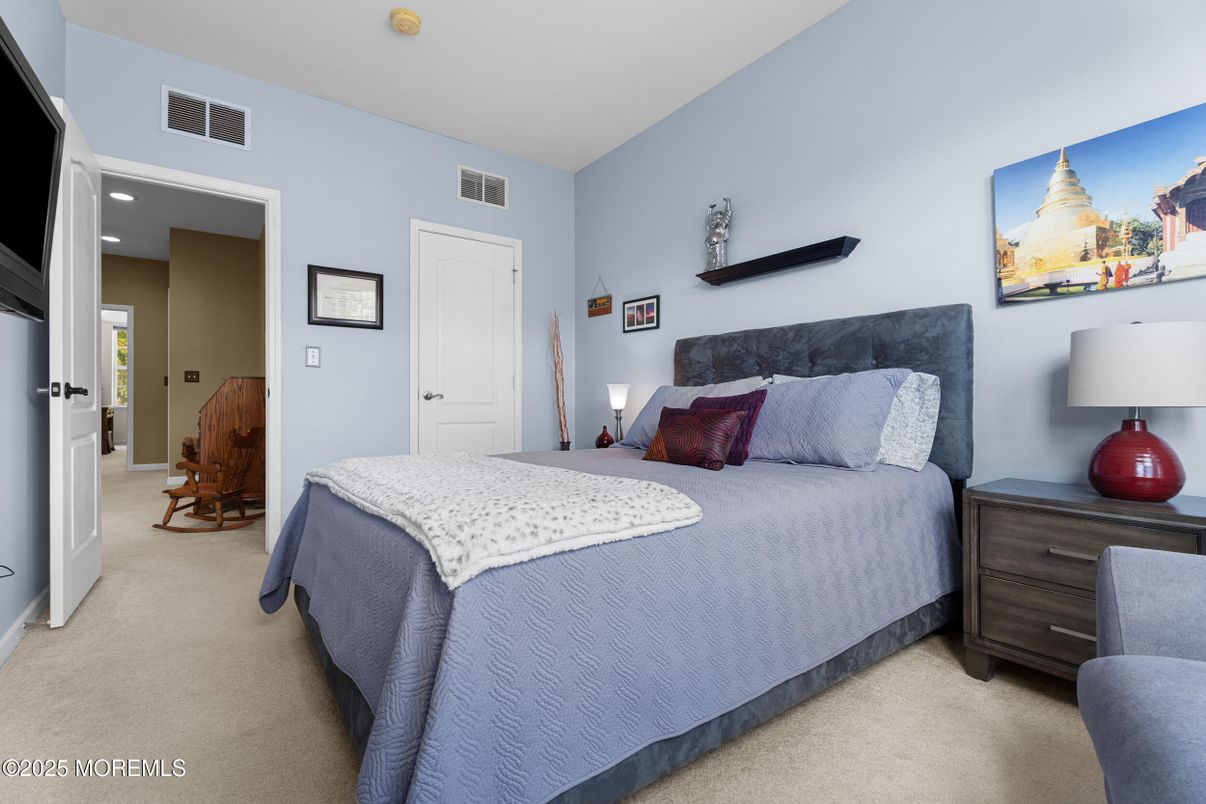 Bedroom, Interior, Recessed Lighting