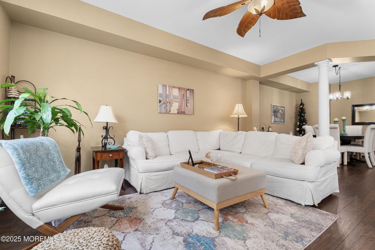 Dining room, Interior, Living room, Pendant Lights, Wood Texture Flooring