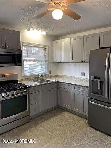 Interior, Kitchen, Stainless Steel Appliances