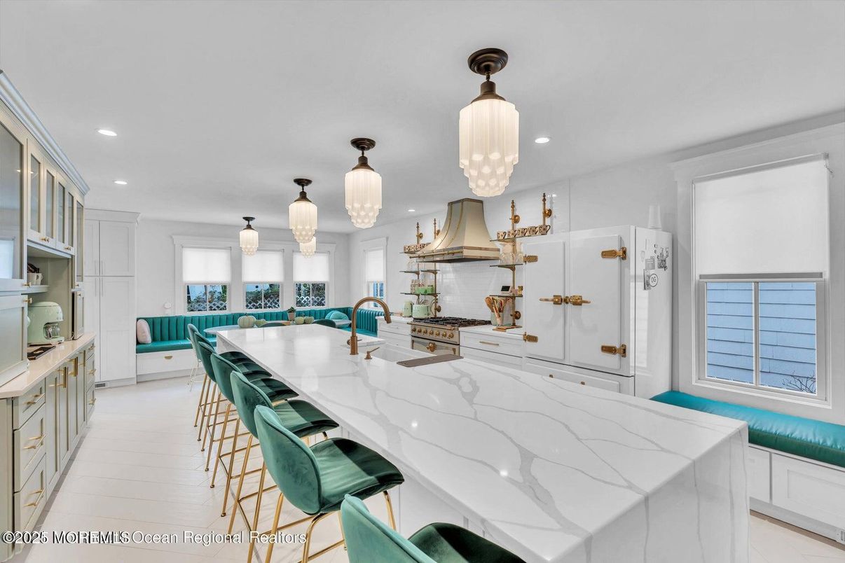 Interior, Kitchen, Pendant Lights, Recessed Lighting