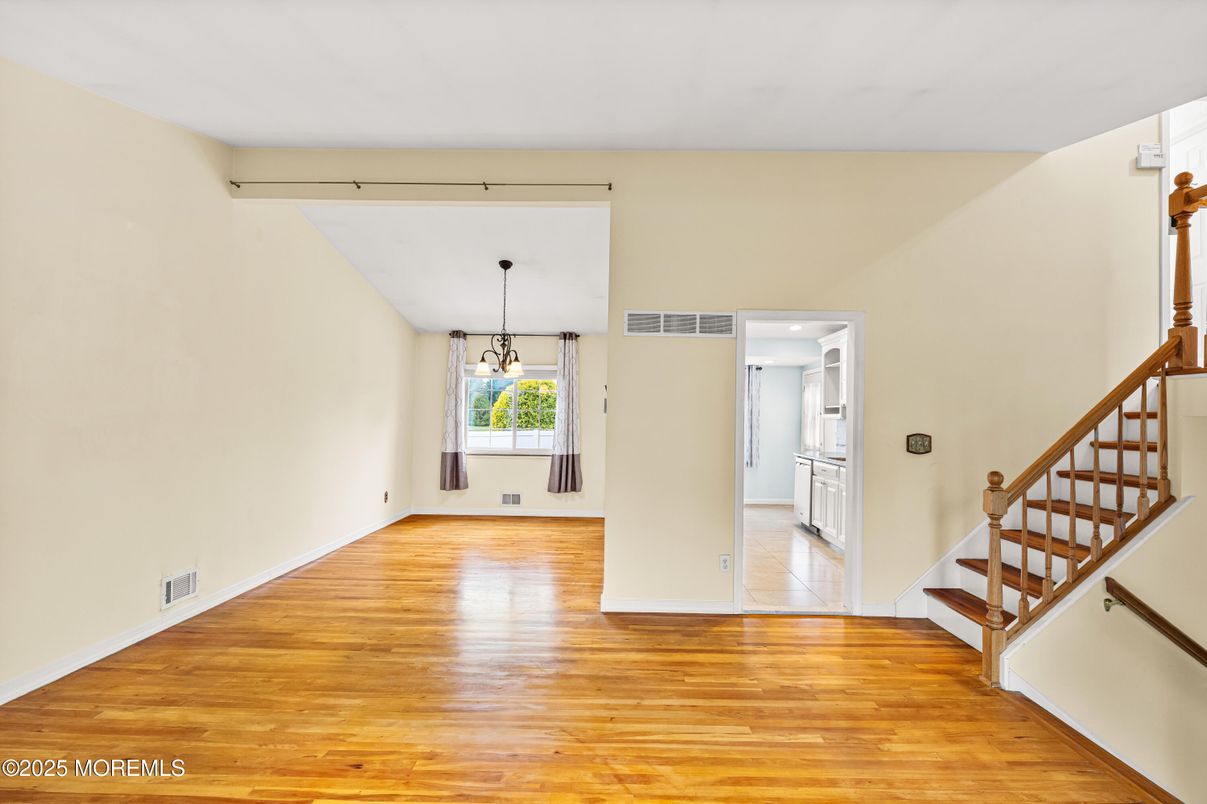 Empty room, Interior, Pendant Lights, Wood Texture Flooring