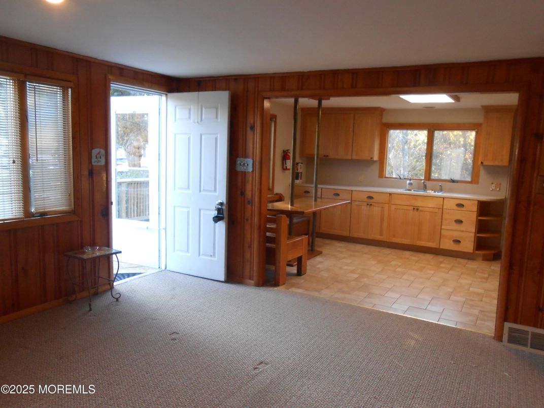 Interior, Kitchen, Wooden Walls